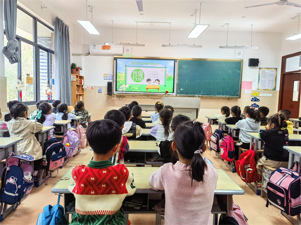 ​光盘行动，不负春日好“食”光