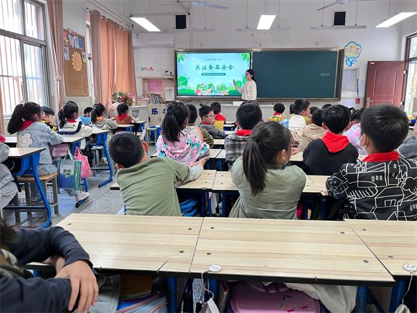 严守舌尖安全，护航共生校园