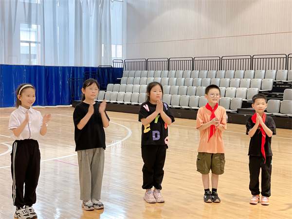 “我会爱我自己”主题团辅活动