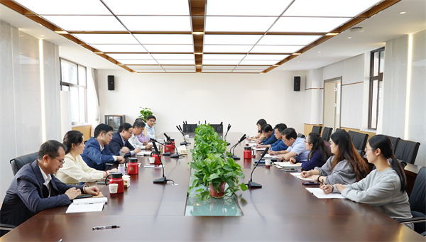 调研督导指方向  沐光而行向未来