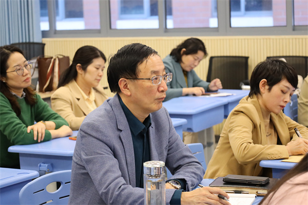 2024年度新招聘教师小学语文基地培训第一次活动在海安市实验小学举行