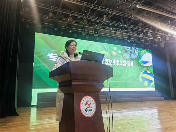 落实“2·15专项行动”  共建阳光活力校园