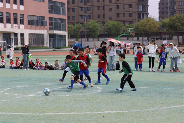 校园足球激战落幕，少年逐梦书写华章
