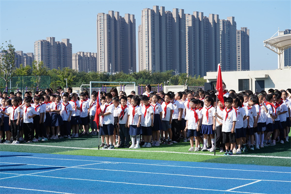 法润青春，护航成长