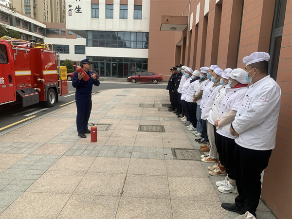 消防科普进校园  平安校园共筑牢