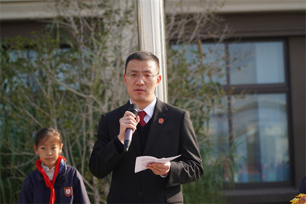 “典”亮校园！法治副校长带孩子们读懂“社会百科全书”